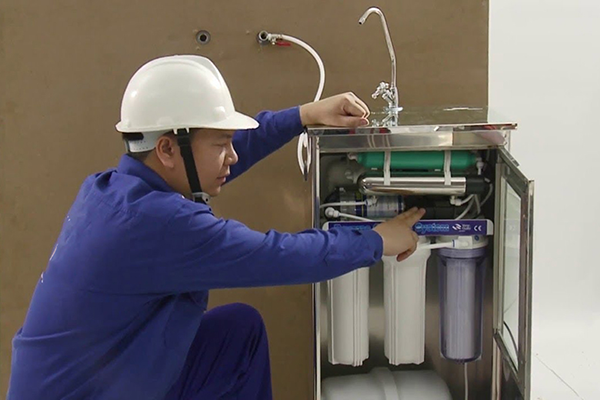 Chẩn đoán máy lọc nước Karofi không có nước lọc mà nhiều nước thải có thể do bơm yếu